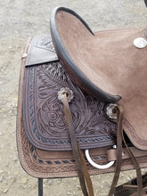 Load image into Gallery viewer, Youth hard seat bear trap style saddle